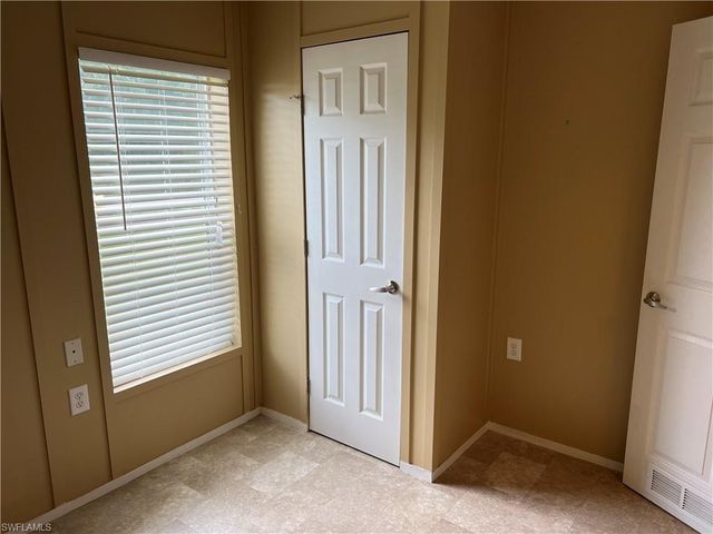 8086 Heck DR 14, North Fort Myers, FL 33917
