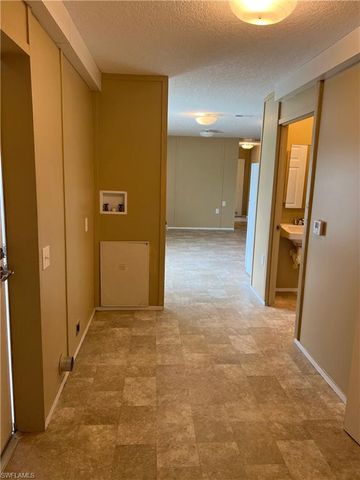 8086 Heck DR 14, North Fort Myers, FL 33917