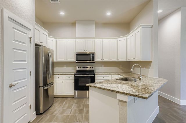 2500 American DR B, Lago Vista, TX 78645