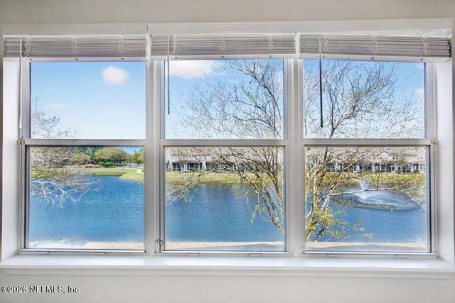 11354 CAMPFIELD Circle, Jacksonville, FL 32256