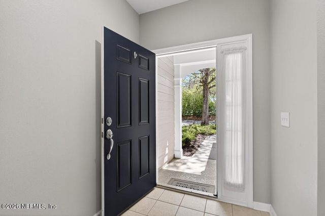 11354 CAMPFIELD Circle, Jacksonville, FL 32256