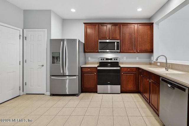 11354 CAMPFIELD Circle, Jacksonville, FL 32256