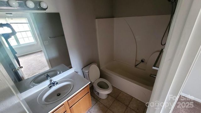 3129 Nevin Place Drive, Charlotte, NC 28269