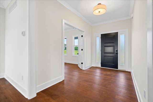 200 Maple Lawn Circle, Nicholasville, KY 40356