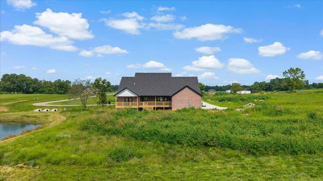 200 Maple Lawn Circle, Nicholasville, KY 40356