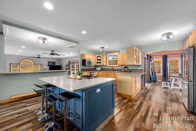 3840 Harrington Road, Delton, MI 49046