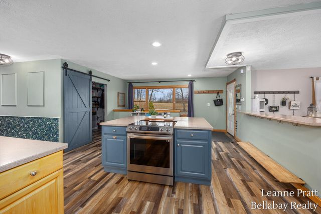 3840 Harrington Road, Delton, MI 49046