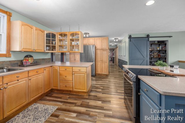 3840 Harrington Road, Delton, MI 49046