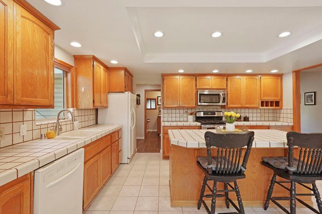 4111 Badger Ln, Placerville, CA 95667