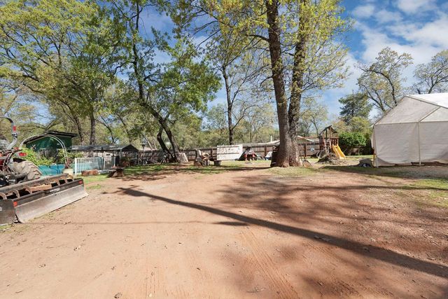 4111 Badger Ln, Placerville, CA 95667
