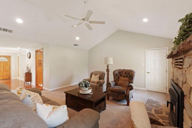 4111 Badger Ln, Placerville, CA 95667
