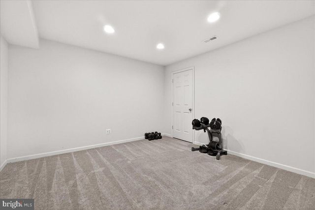 6736 WOODRIDGE RD, New Market, MD 21774