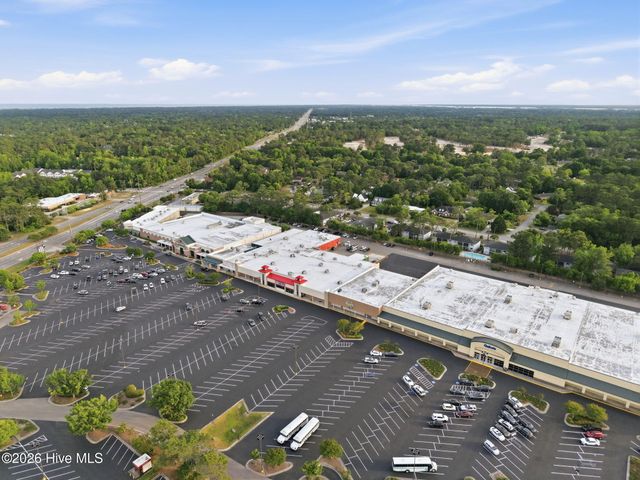 4523 Holly Tree Road 707, Wilmington, NC 28412