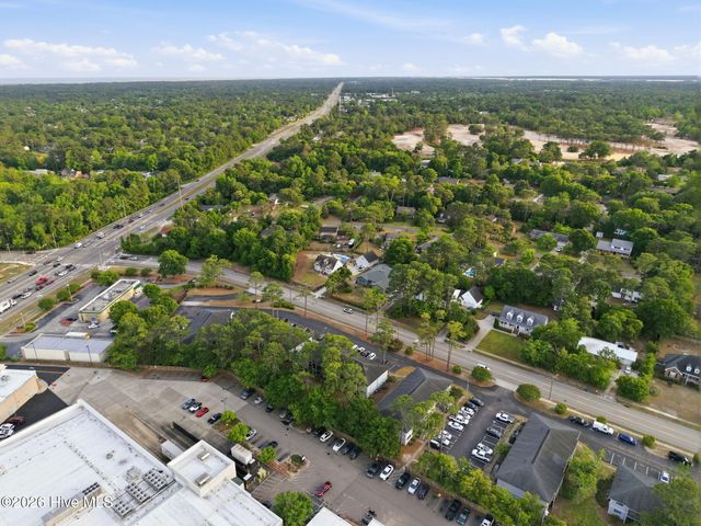 4523 Holly Tree Road 707, Wilmington, NC 28412