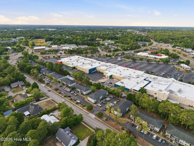 4523 Holly Tree Road 707, Wilmington, NC 28412