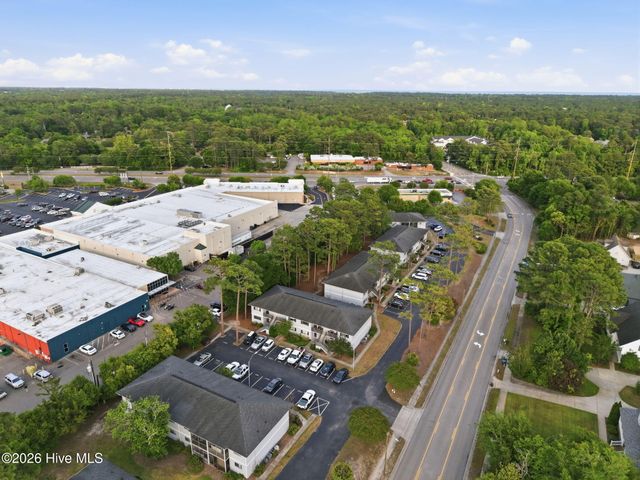 4523 Holly Tree Road 707, Wilmington, NC 28412