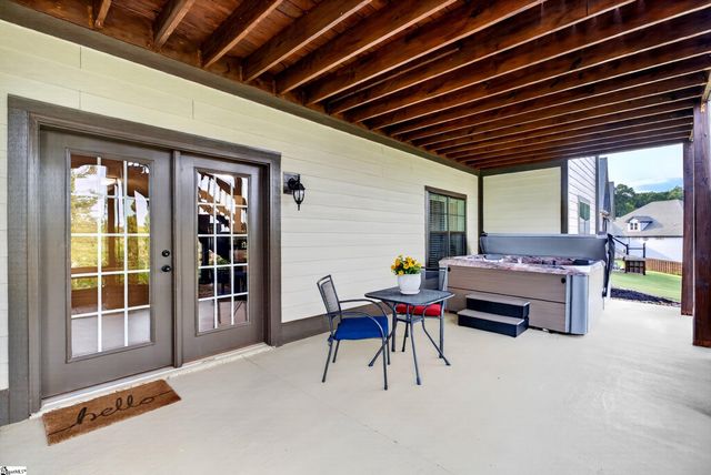 342 Reflection Drive, Lyman, SC 29365