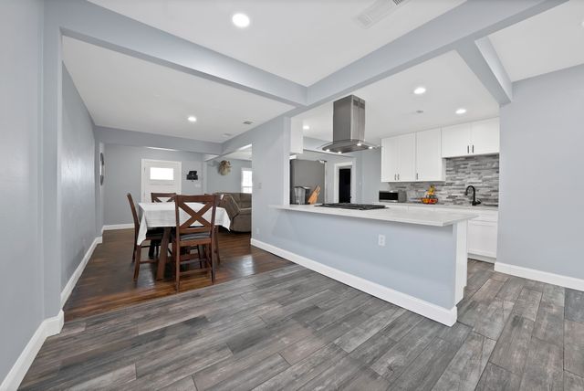4622 Newmore Avenue, Dallas, TX 75209