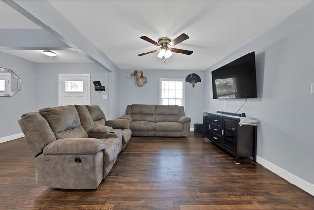4622 Newmore Avenue, Dallas, TX 75209
