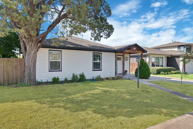 4622 Newmore Avenue, Dallas, TX 75209