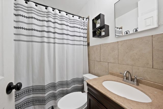 4622 Newmore Avenue, Dallas, TX 75209