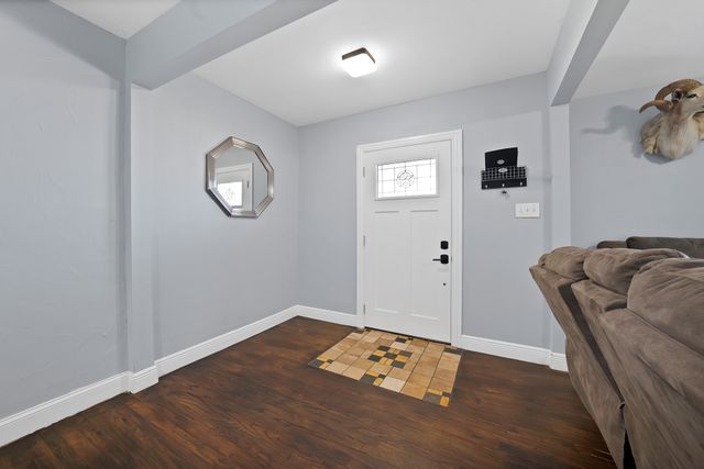 4622 Newmore Avenue, Dallas, TX 75209