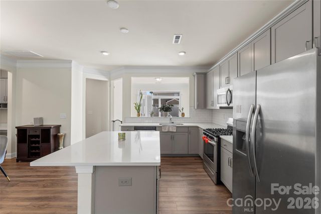 2004 Blewett Drive, Charlotte, NC 28269