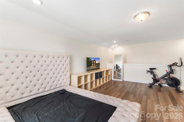 2004 Blewett Drive, Charlotte, NC 28269