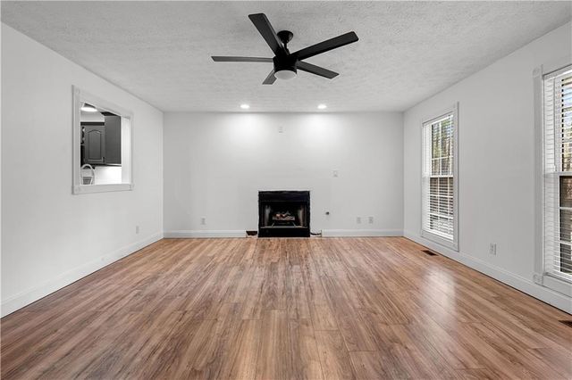 54 Ray Drive, Meansville, GA 30256