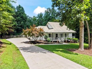 410 Arliss Drive, Canton, GA 30115
