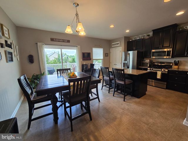 1004 PRIME PL, Sewell, NJ 08080