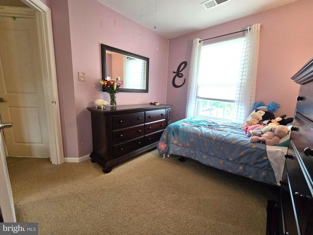 1004 PRIME PL, Sewell, NJ 08080