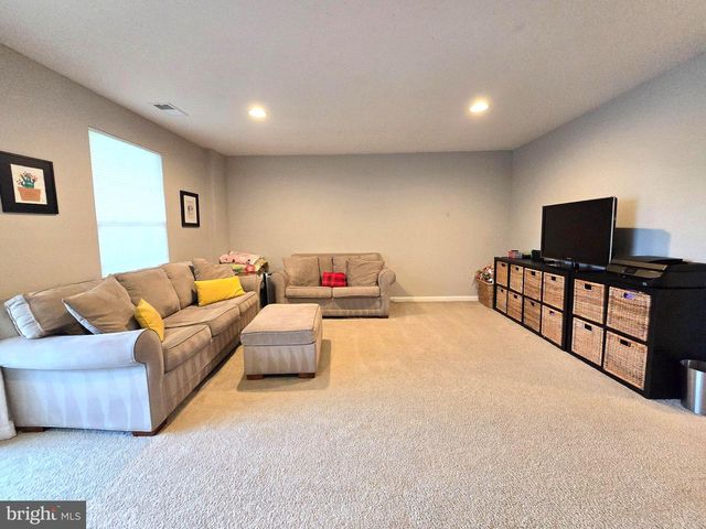 1004 PRIME PL, Sewell, NJ 08080