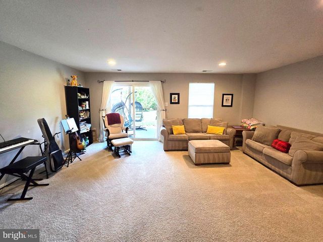 1004 PRIME PL, Sewell, NJ 08080
