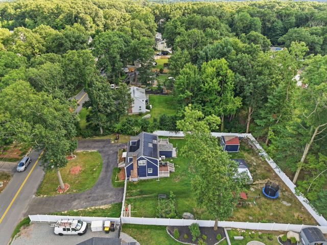 100 Farm St, Bellingham, MA 02019