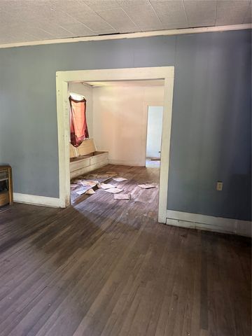 405 S Canton Street, Mexia, TX 76667
