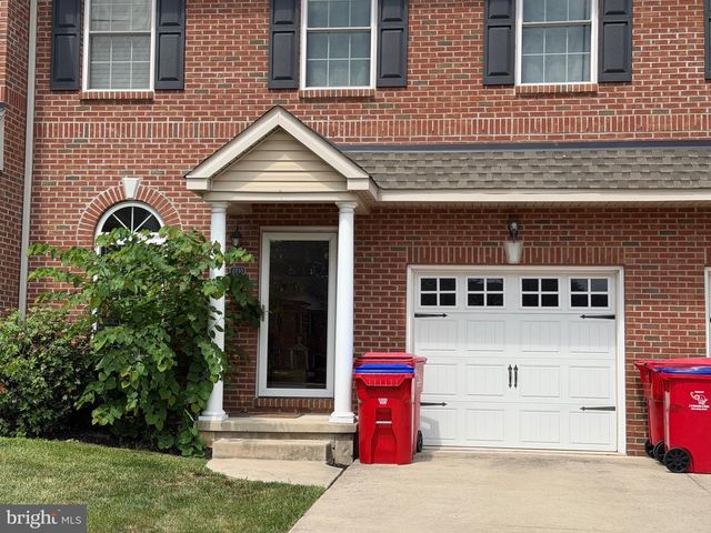 2735 KEEBLER CT, Willow Grove, PA 19090