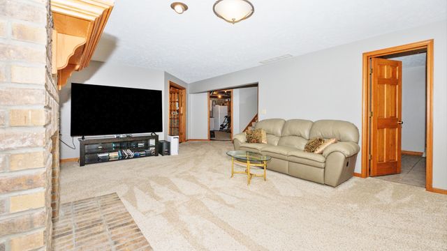 2838 Saint Andrews Court, El Paso, IL 61738