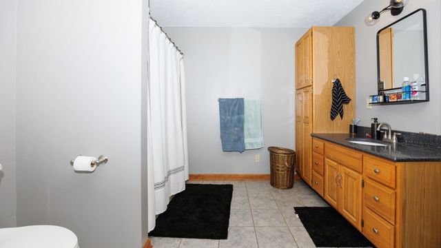 2838 Saint Andrews Court, El Paso, IL 61738