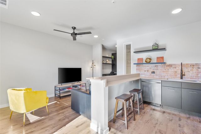 4510 Terry O LN 306, Austin, TX 78745