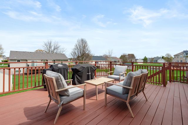 2513 Willow Ridge Drive, Jenison, MI 49428