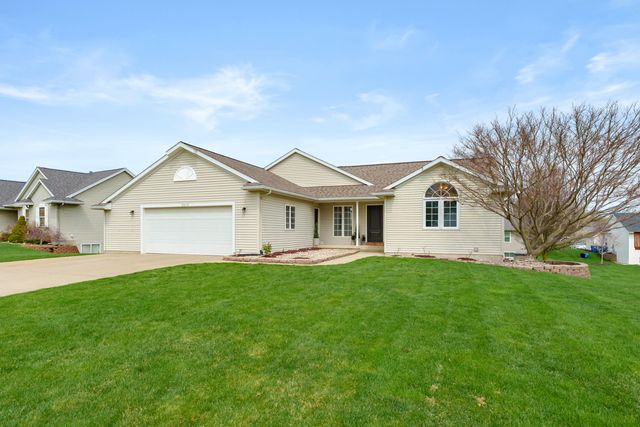 2513 Willow Ridge Drive, Jenison, MI 49428