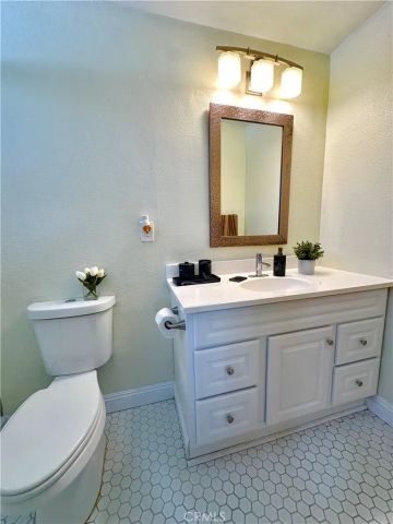 2423 W 7TH, San Bernardino, CA 92410