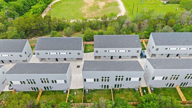 401 N Bluff DR 16101, Austin, TX 78745