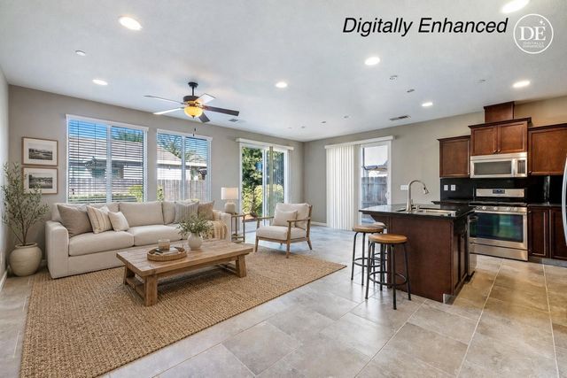 3250 Alps Lane, Clovis, CA 93619