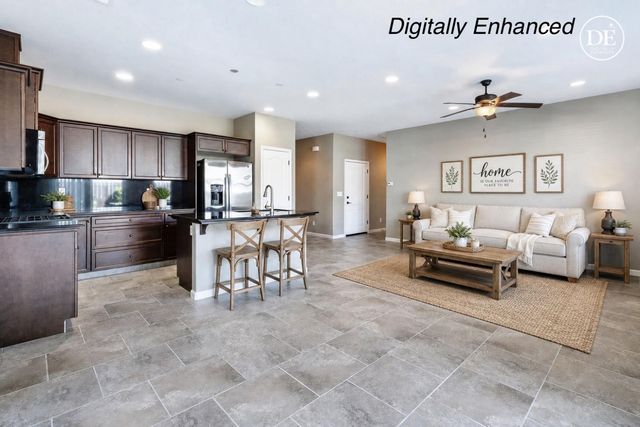 3250 Alps Lane, Clovis, CA 93619