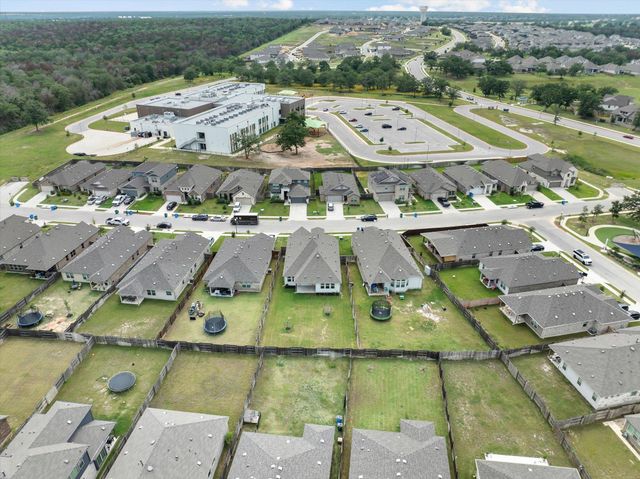 121 Shagbark TRL, Bastrop, TX 78602