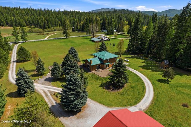 2730 Wrenco Loop, Sandpoint, ID 83864