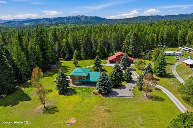 2730 Wrenco Loop, Sandpoint, ID 83864