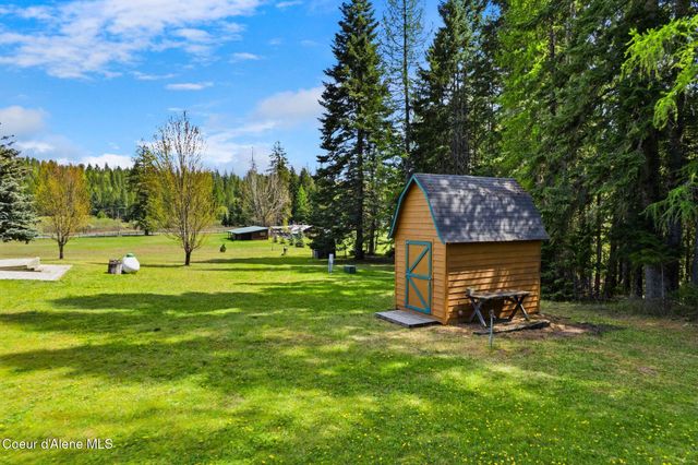 2730 Wrenco Loop, Sandpoint, ID 83864